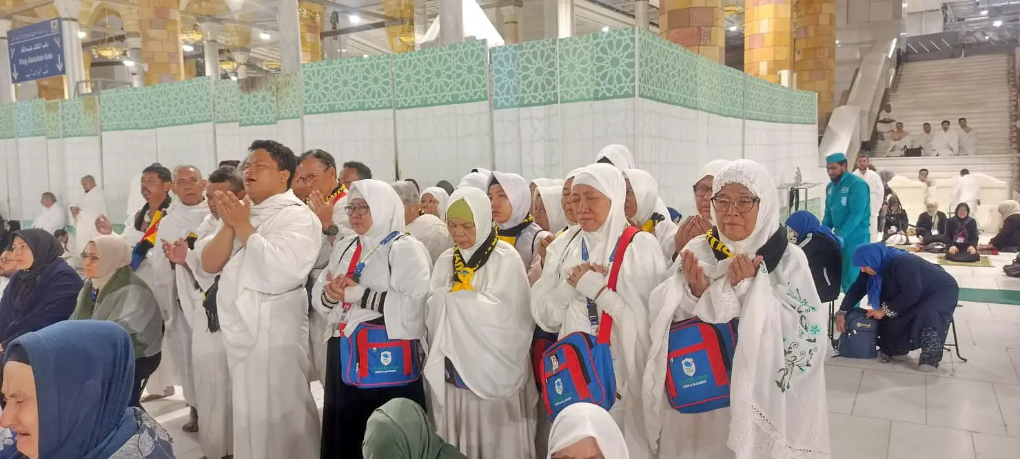 Program Umroh Bulan Ramadhan dari PT. Charisma Insani Wisata: Ibadah Khusyuk di Bulan Suci 1 PT Charisma Insani Wisata – Travel Terpercaya & Terbaik